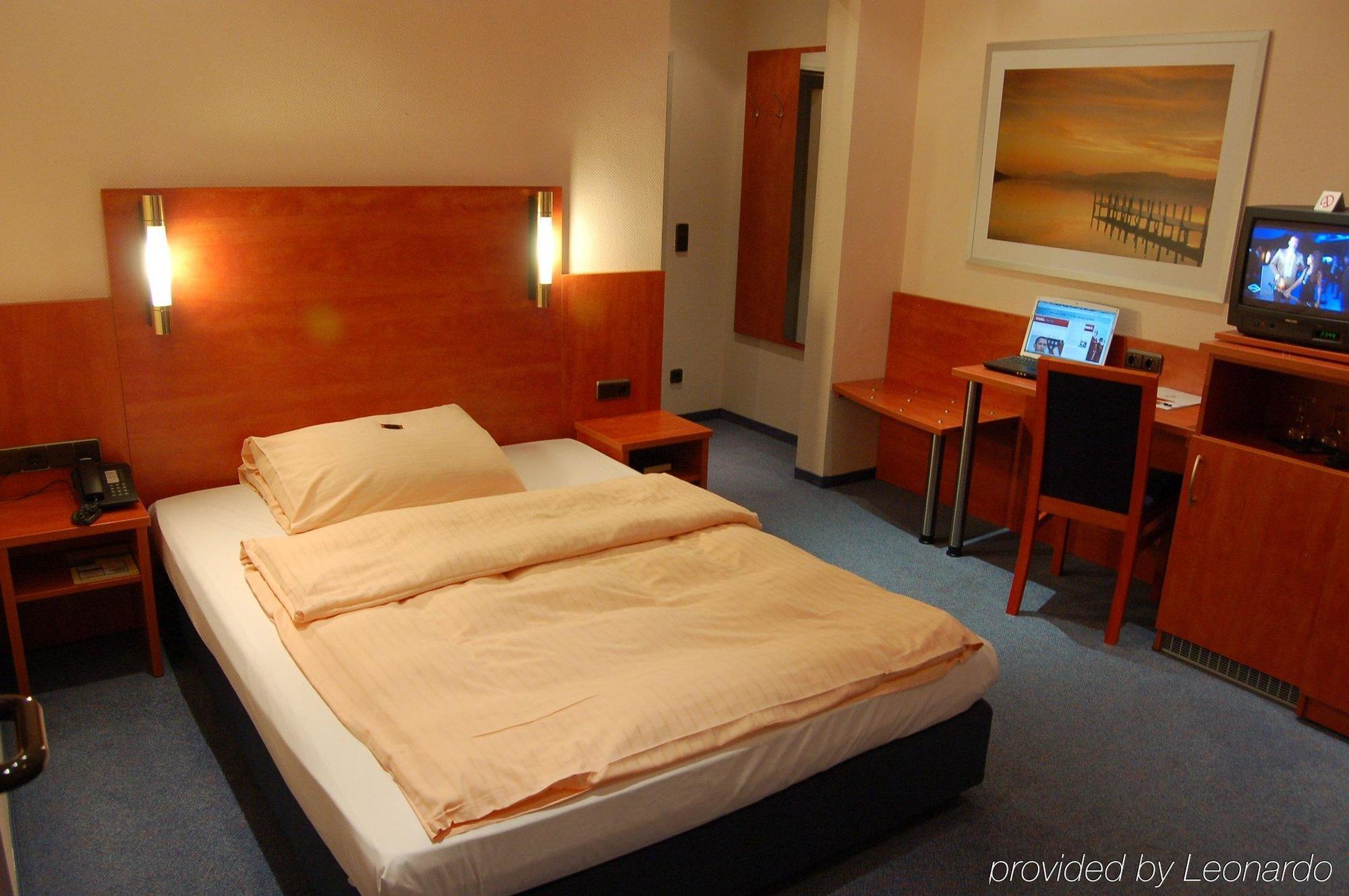Astoria Hotel Ratingen Zimmer foto